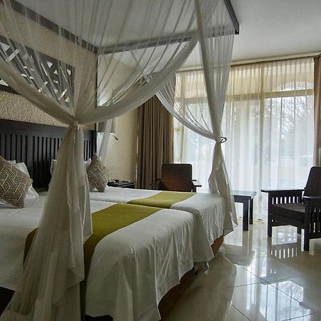 Victoria Falls Rainbow Hotel Exteriör bild