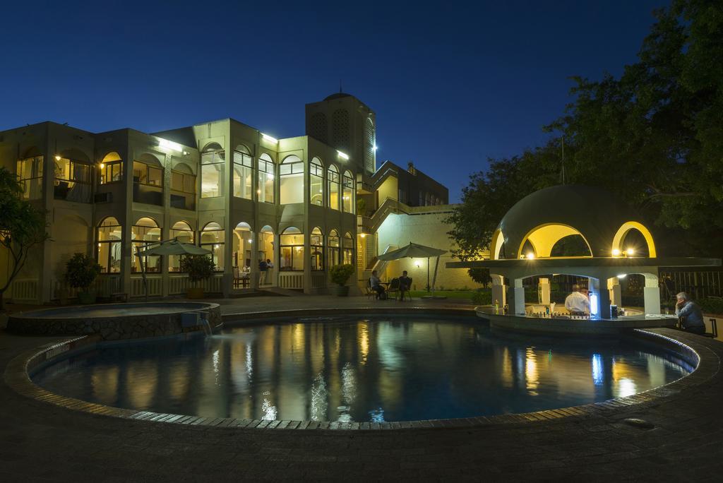 Victoria Falls Rainbow Hotel Exteriör bild